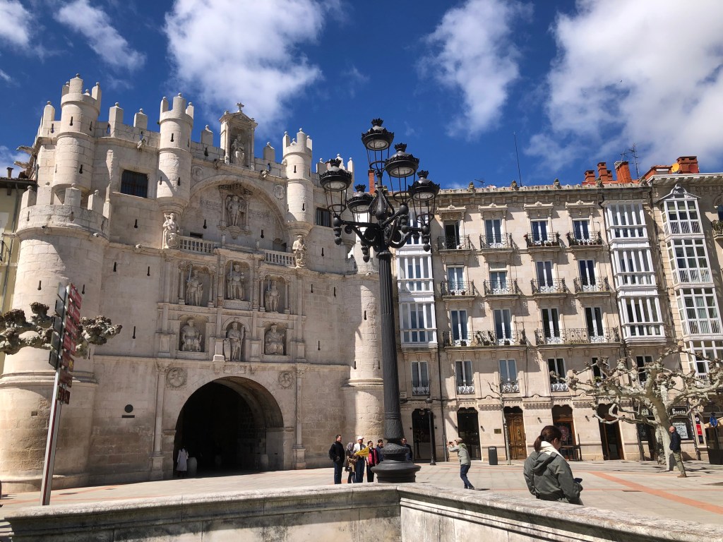 Rublacedo de Abajo to Burgos, 33.8k, 329m&nbsp;climbed
